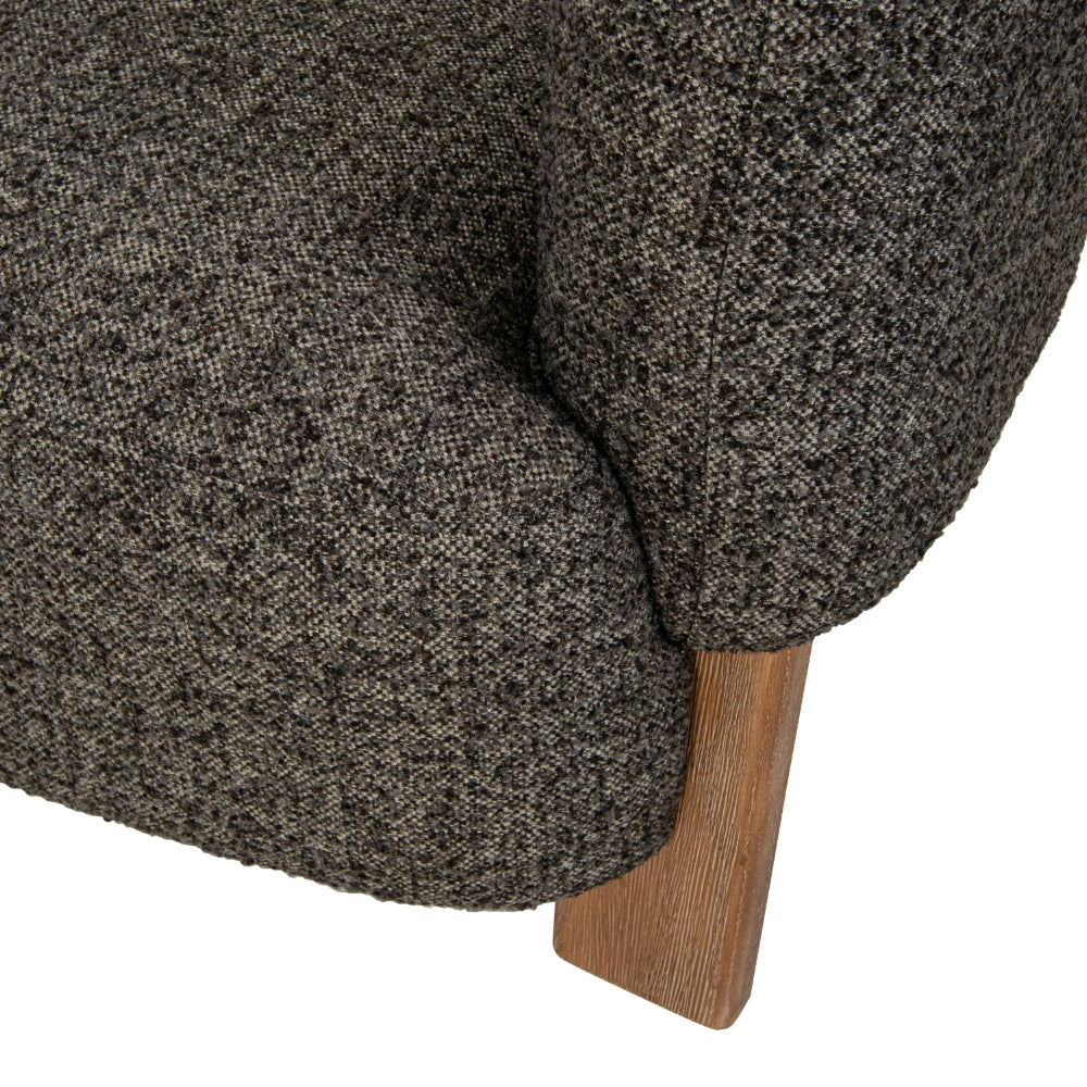 Alvaro Armchair